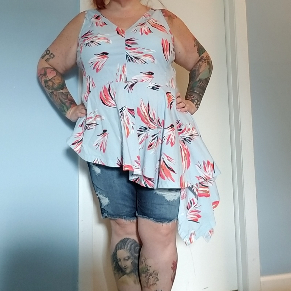 Fancy floral summer top.